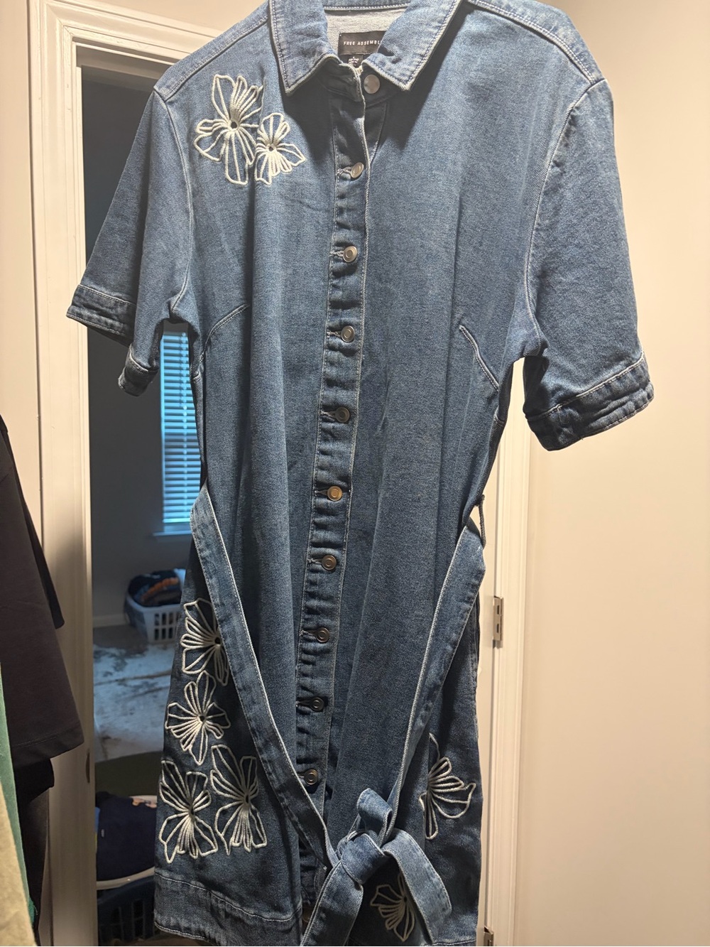 Embroidered Denim Midi Shirt Dress with Tie Waist - Blue
